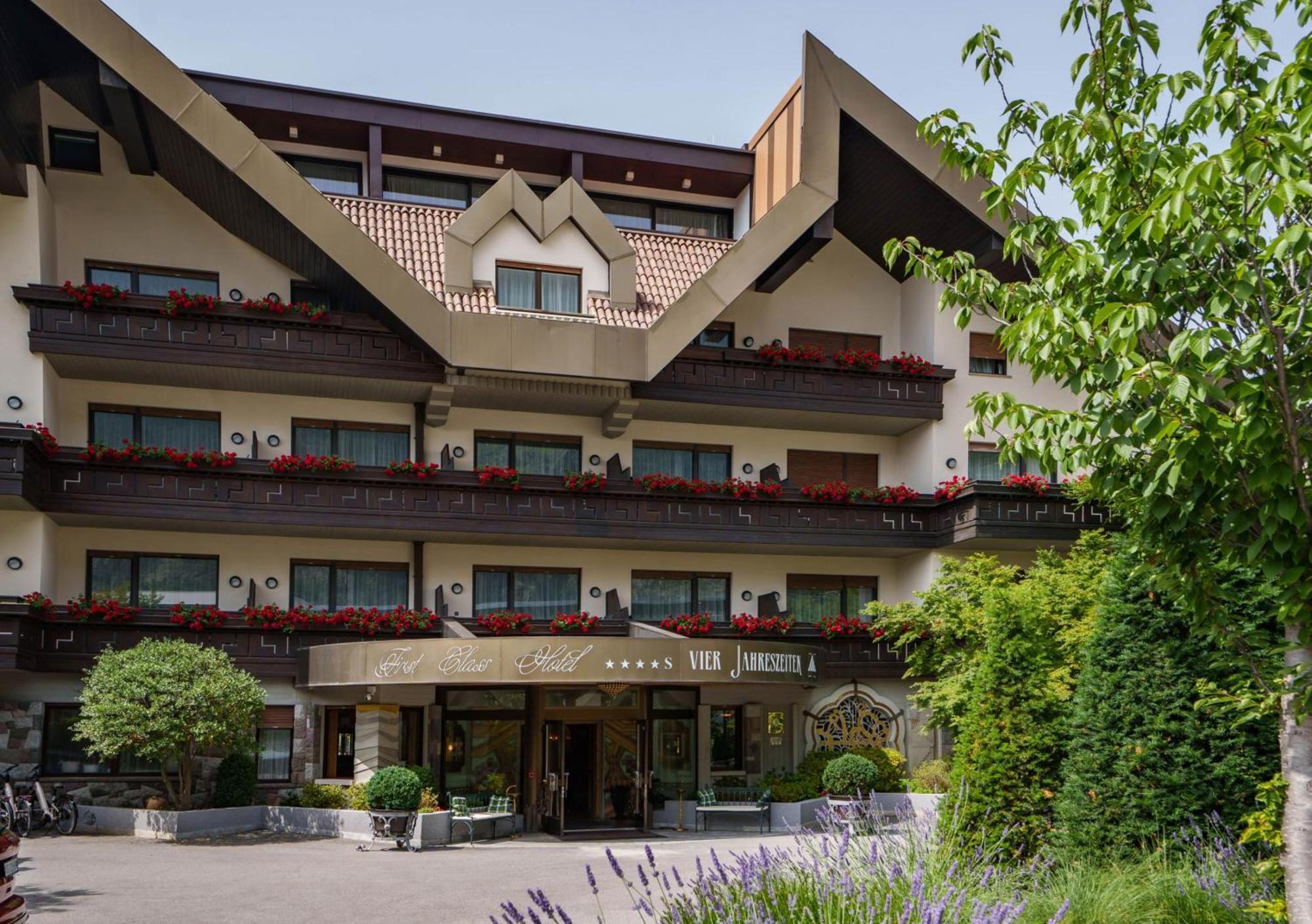 Hotel Vier Jahreszeiten Силандро Экстерьер фото